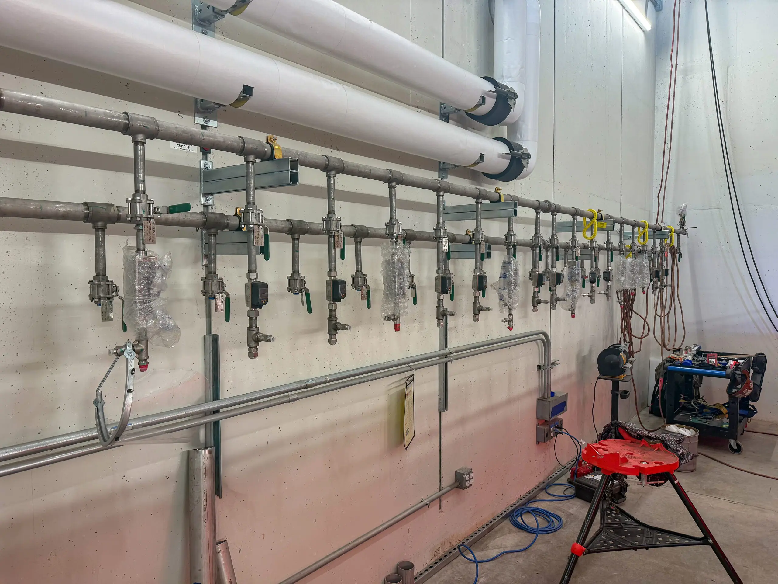 Gallery project Fermilab PIP-II: Cryogenic Piping & Systems-5